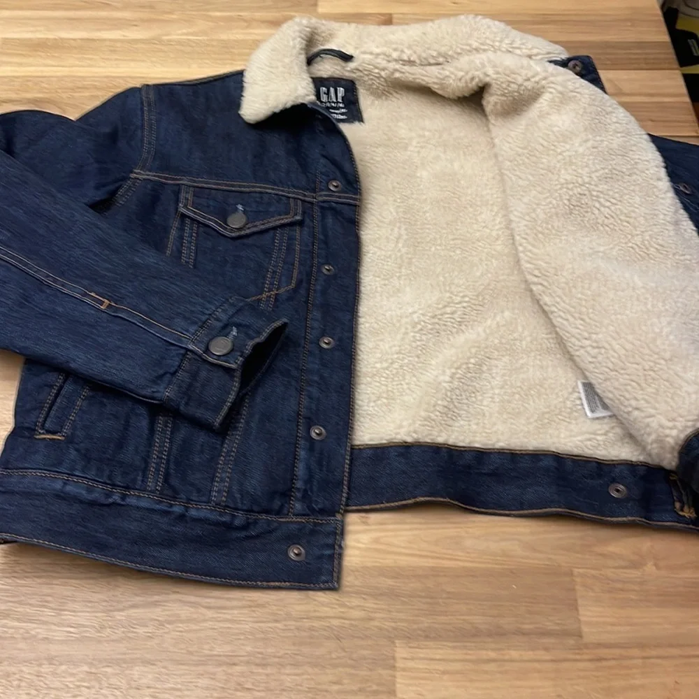 GAP sherpa lined denim jacket